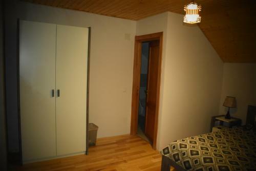 Hostal Casa Smeilor Horezu