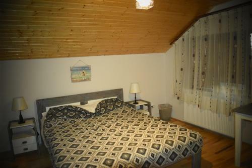 Hostal Casa Smeilor Horezu