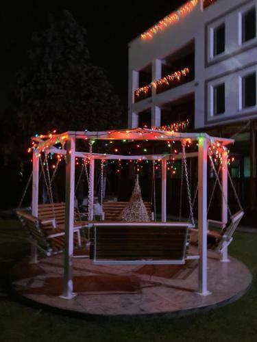 Hostal Sim House