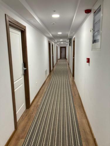 Hostal Sim House