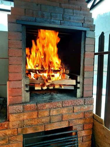 Hostal La Izvor Lepsa