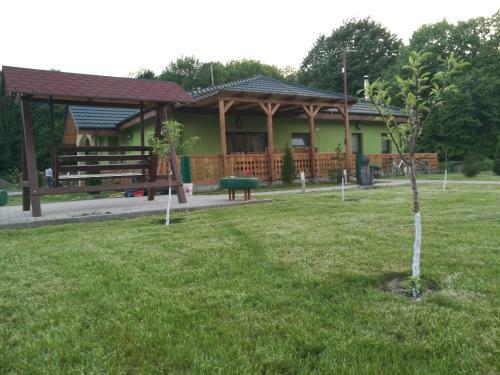 Agropensiunea Valea Fagilor