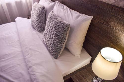 Hotel B House Rooms
