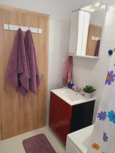 Apartamento Charming One Bedroom Flat Near City Center