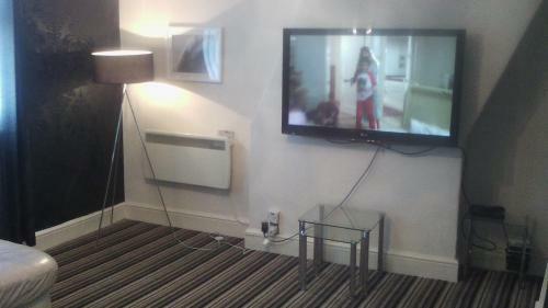 Mowbray Apartments