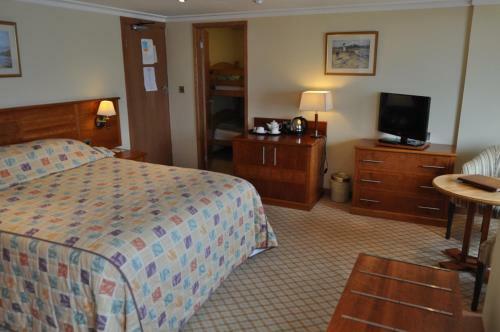 Expanse Hotel