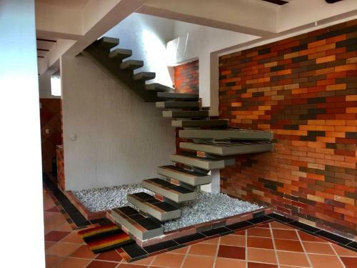 Hostal Donama River