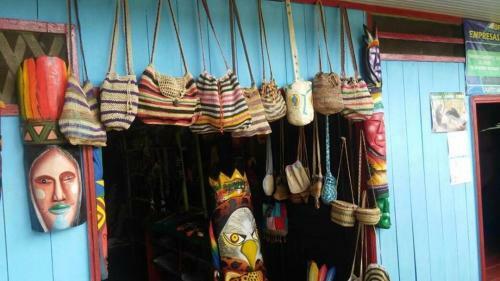 Hostal Y Artesanias Tachiwa