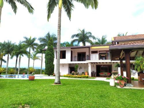 Finca 28 Cerritos Pereira