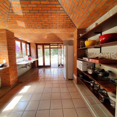 Casa de Luxo No Campo Na Fazendinha.