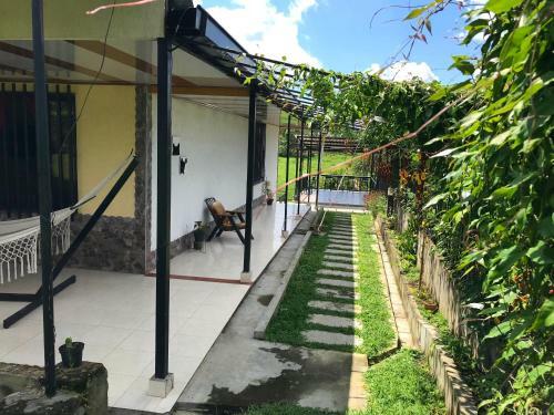 Bed & Breakfast Casa Campestre Hh