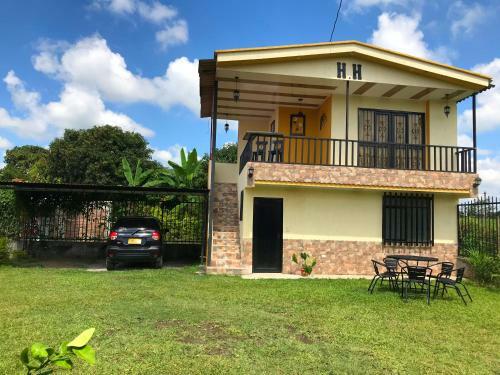 Bed & Breakfast Casa Campestre Hh