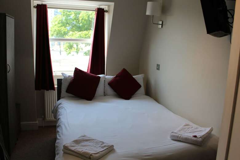 Sara Hotel