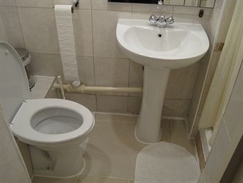 Hostal Leigh House Hotel
