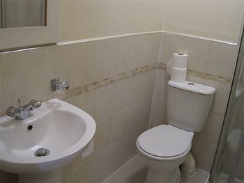 Hostal Leigh House Hotel