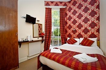 Hostal Leigh House Hotel
