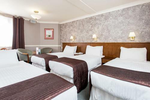 The Clarendon Hotel