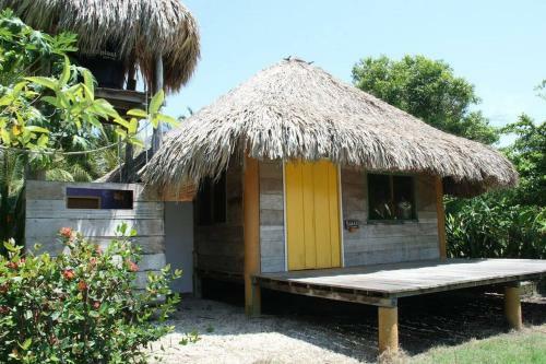 Confortable Y Tranquilizante Caba�a de Verano