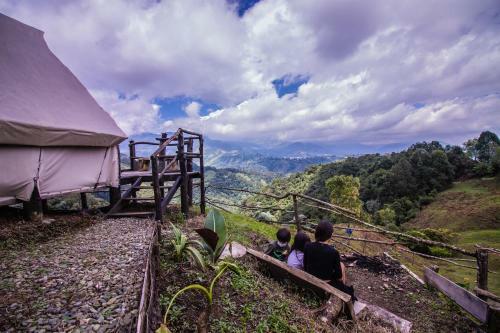 Albergue Glamping Rustiko