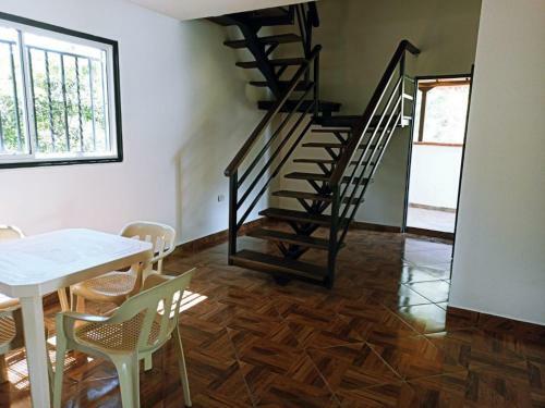 Casa Caba�a Balconcitos En San Gil