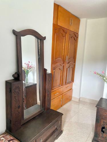 Casa R�stica Con Terraza, En El Coraz�n Del Pueblo