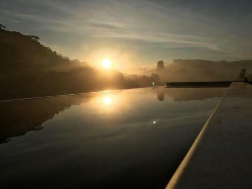 Chal� Do Lago Em Cunha
