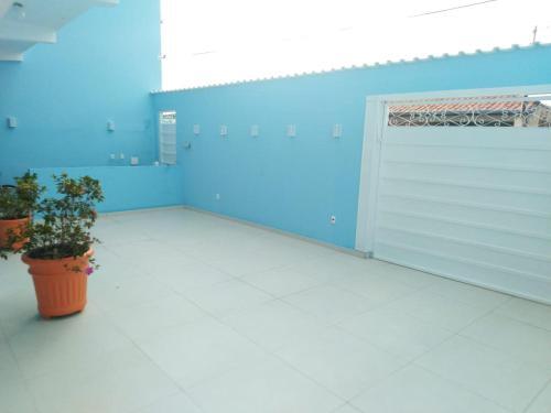 Almada Studio 77