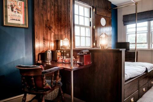 Hostal The Pilot Inn
