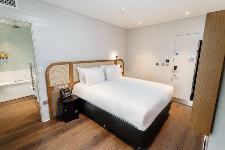 Hotel One Leicester Street
