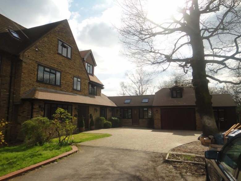 Hostal The Oaks Guest House