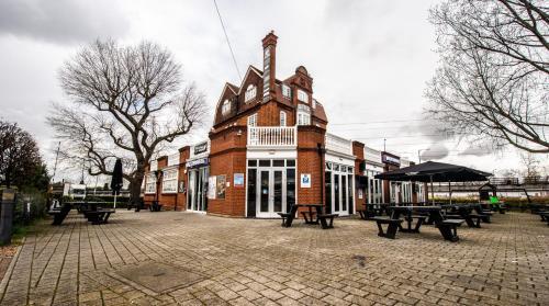 Hostal Connaught House Hotel London Excel