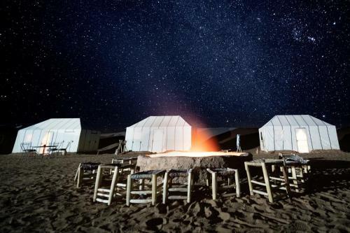 Bivouac Erg Chegaga Nomademoi