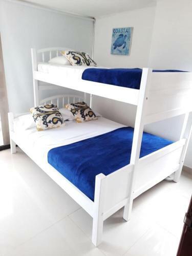 Apartamentos Con Piscina Y Wifi Cerca de La Playa