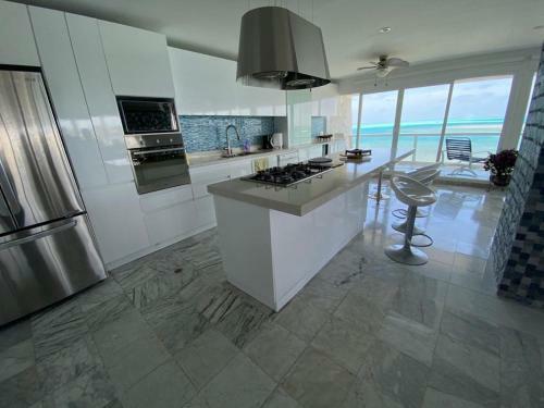 Espectacular Apartamento Con Playa Privada