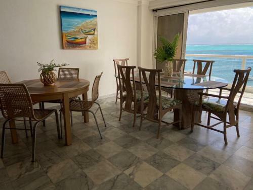 Apartamentos Con Hermosa Vista Al Mar Y Playa Privada