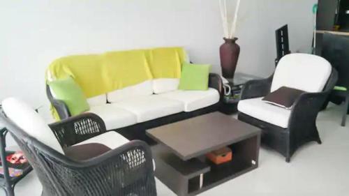 Sea View Apartments By Toplocation