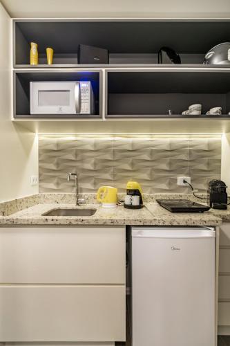 Apartamento Studio Garibaldi - Central - Ayn024