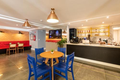 Apartamento Studio Paiol - Central - Ayn016
