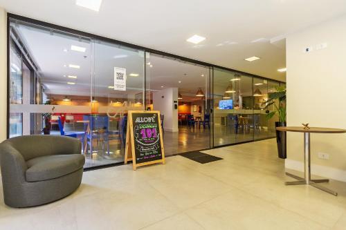 Apartamento Moderno E Tranquilo - Studio No Centro - Ayn031
