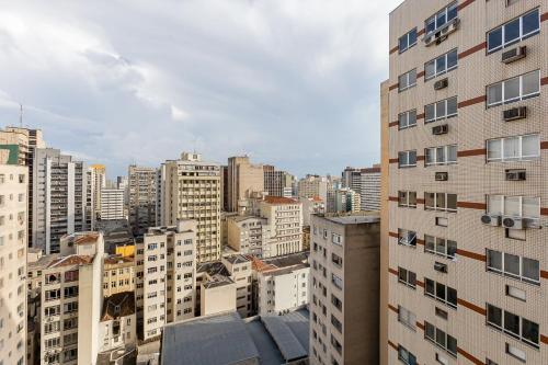 Apartamento Moderno E Tranquilo - Studio No Centro - Ayn031