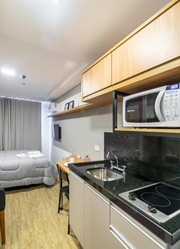 Apartamento Studio Pr�tico E Confort�vel - Central - Ayn003