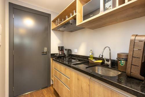 Apartamento Studio Generoso Marques - Ayn034