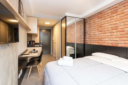 Apartamento Belo E Charmoso No Centro - Ayn033