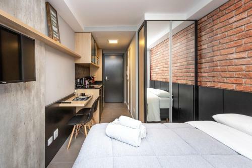Apartamento Belo E Charmoso No Centro - Ayn033