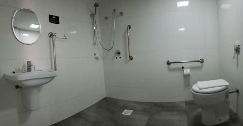 Esquina Batel - Hotel Econ�mico
