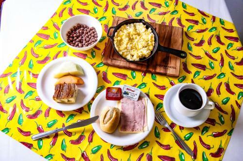 Esquina Batel - Hotel Econ�mico