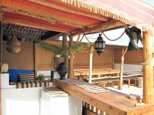 Bed & Breakfast Surf & Travel Camp