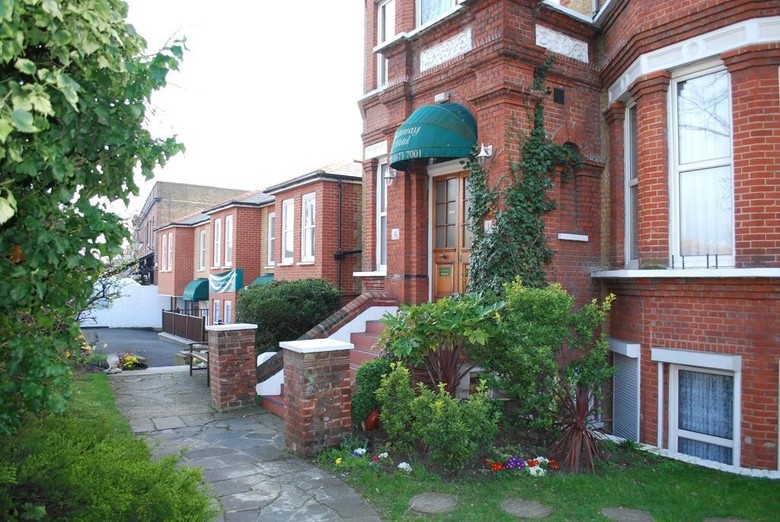 The Gateway Hotel
