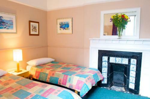 Hostal Curzon House Hotel