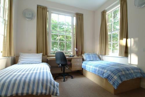 Hostal Lse Passfield Hall